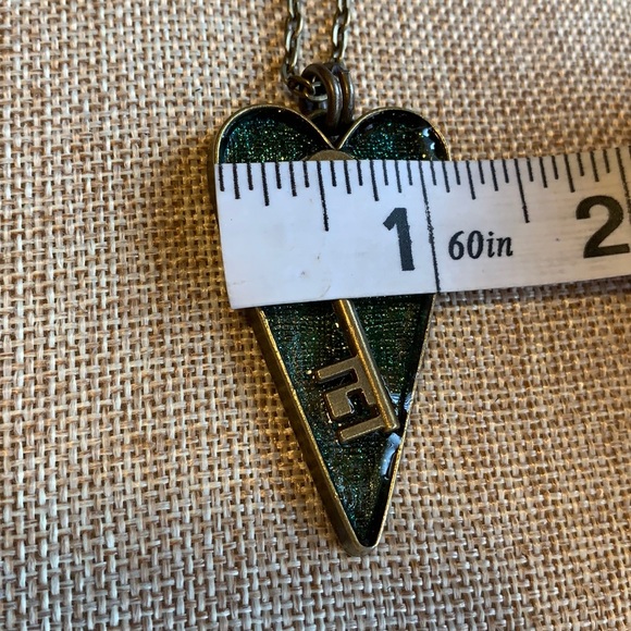 Heart Key Handmade Resin Layered Key Necklace New - Picture 7 of 8